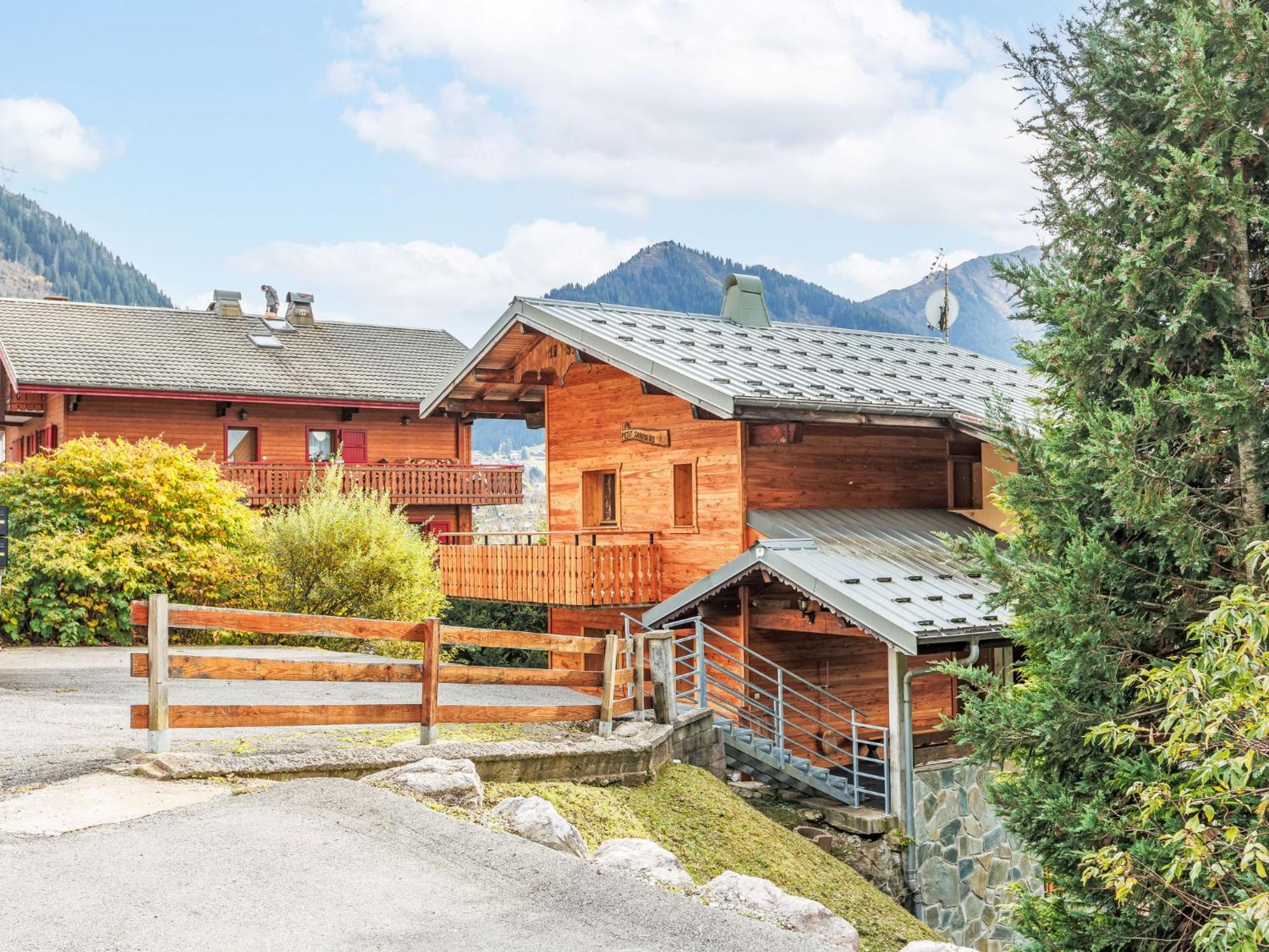 Apartment Le Petit Savoyard-5 By Interhome Chatel Luaran gambar
